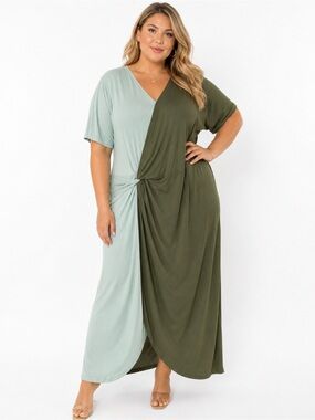BloomChic Colorblock Maxi Dress Twist Front Green Boho Stretchy Plus Size NWT
